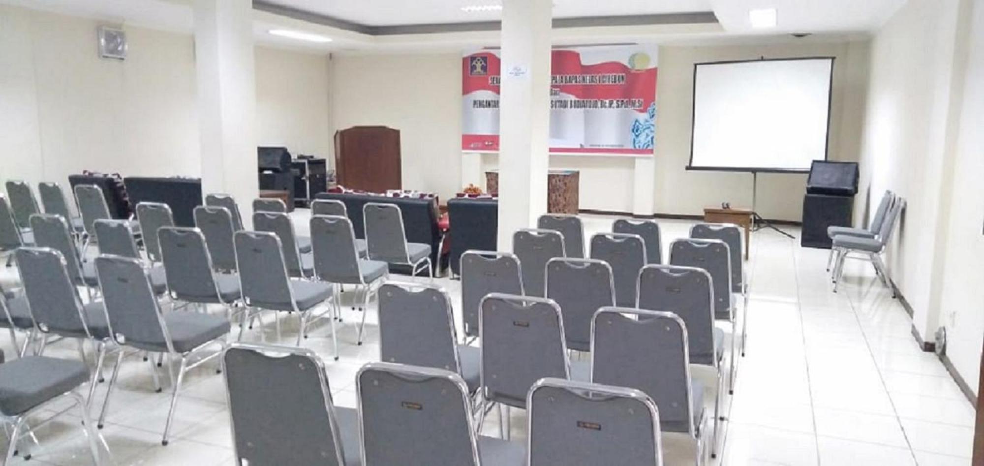 Pia Hotel Cirebon Zewnętrze zdjęcie